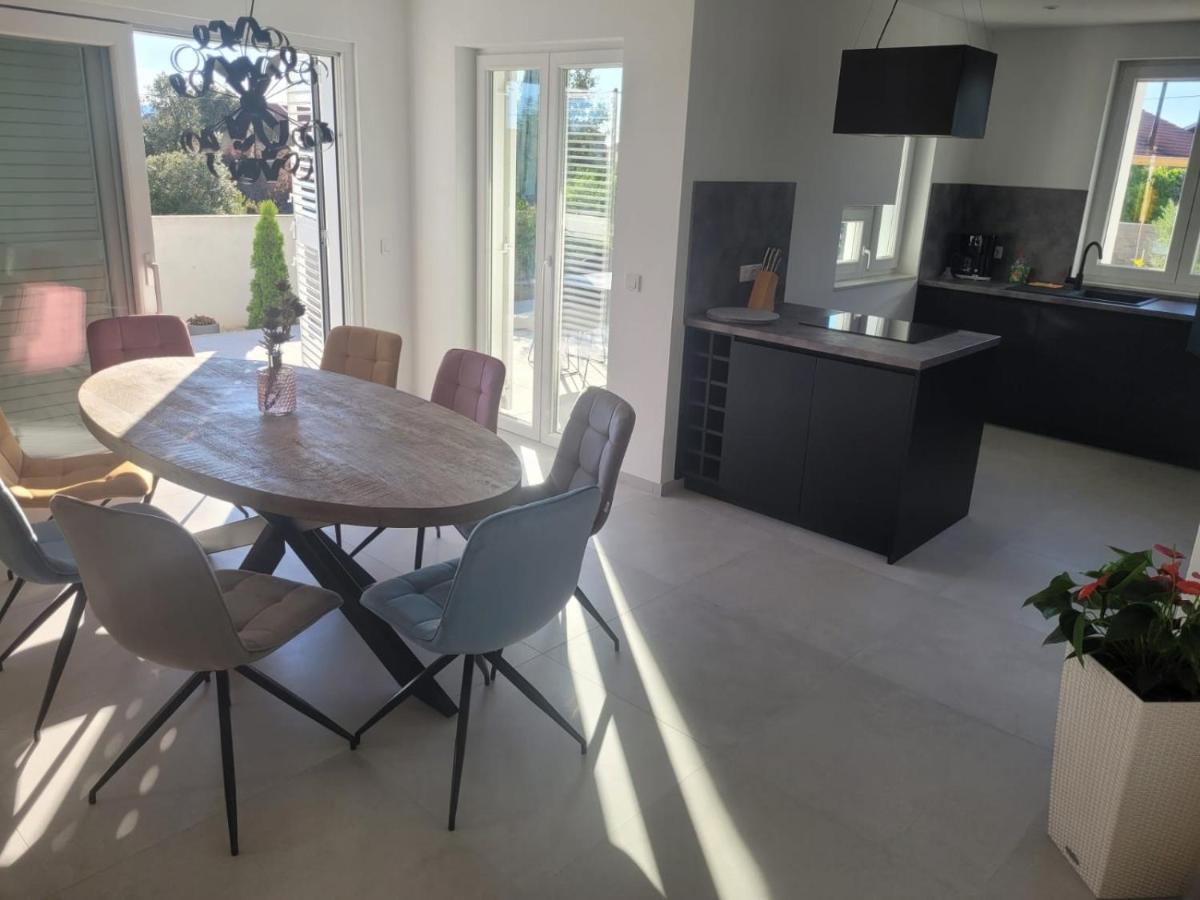 Haus Dalmatia With Heated Pool Apartment Bibinje Luaran gambar