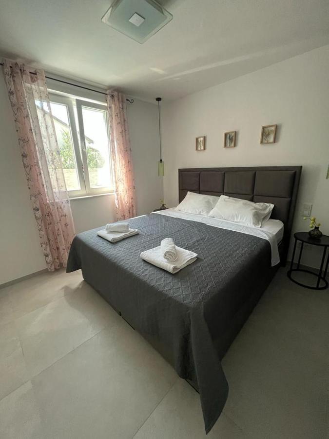 Haus Dalmatia With Heated Pool Apartment Bibinje Luaran gambar