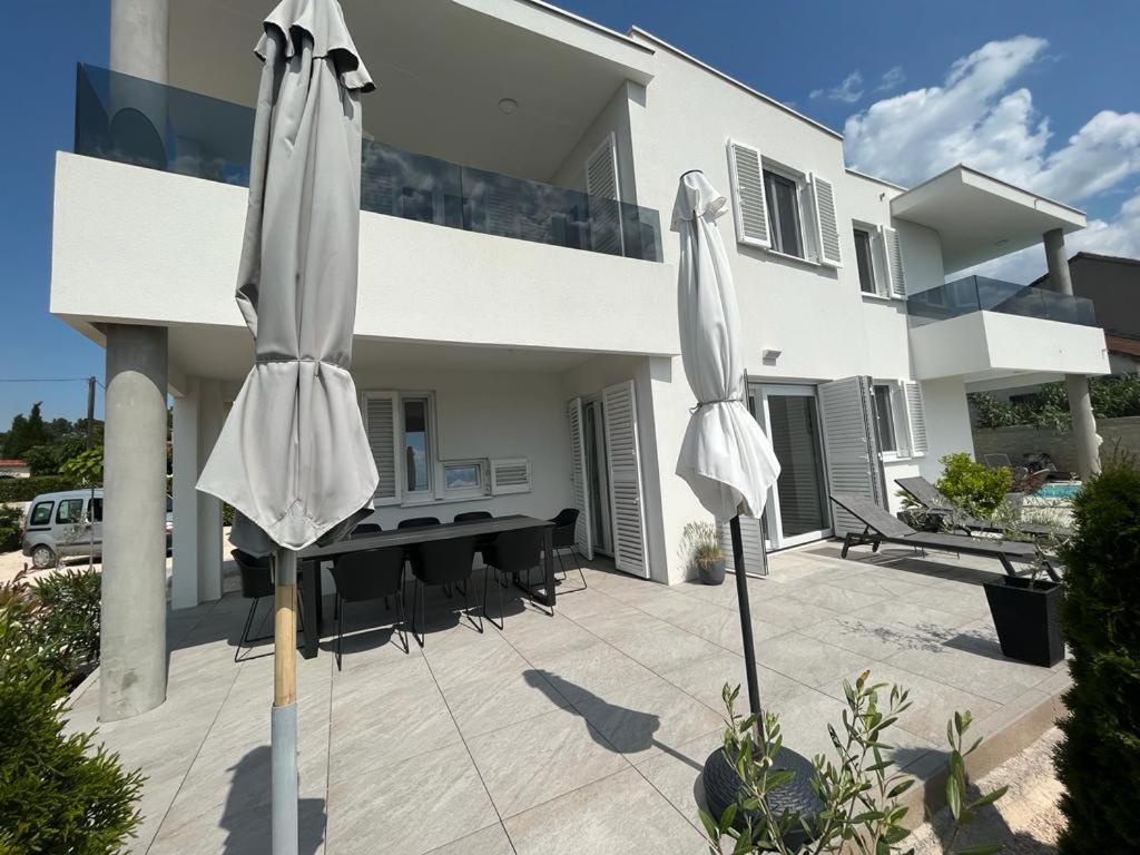 Haus Dalmatia With Heated Pool Apartment Bibinje Luaran gambar