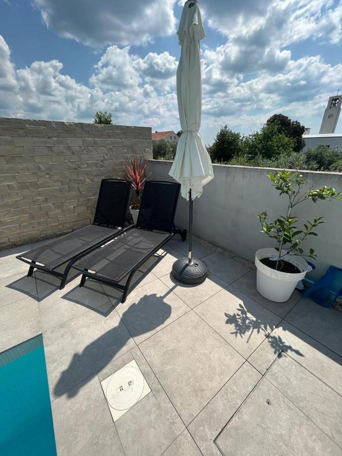 Haus Dalmatia With Heated Pool Apartment Bibinje Luaran gambar