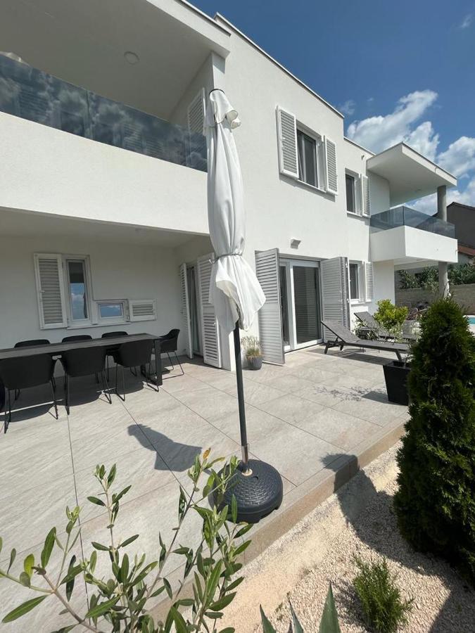 Haus Dalmatia With Heated Pool Apartment Bibinje Luaran gambar